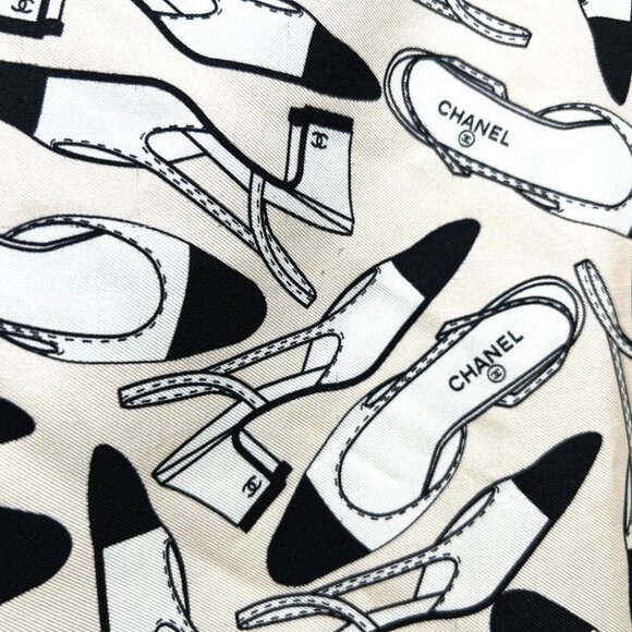 CHANEL Pump motif Apparel Accessories Stole/Shawl Large Scarf silk Beige/Black - Picture 6 of 11